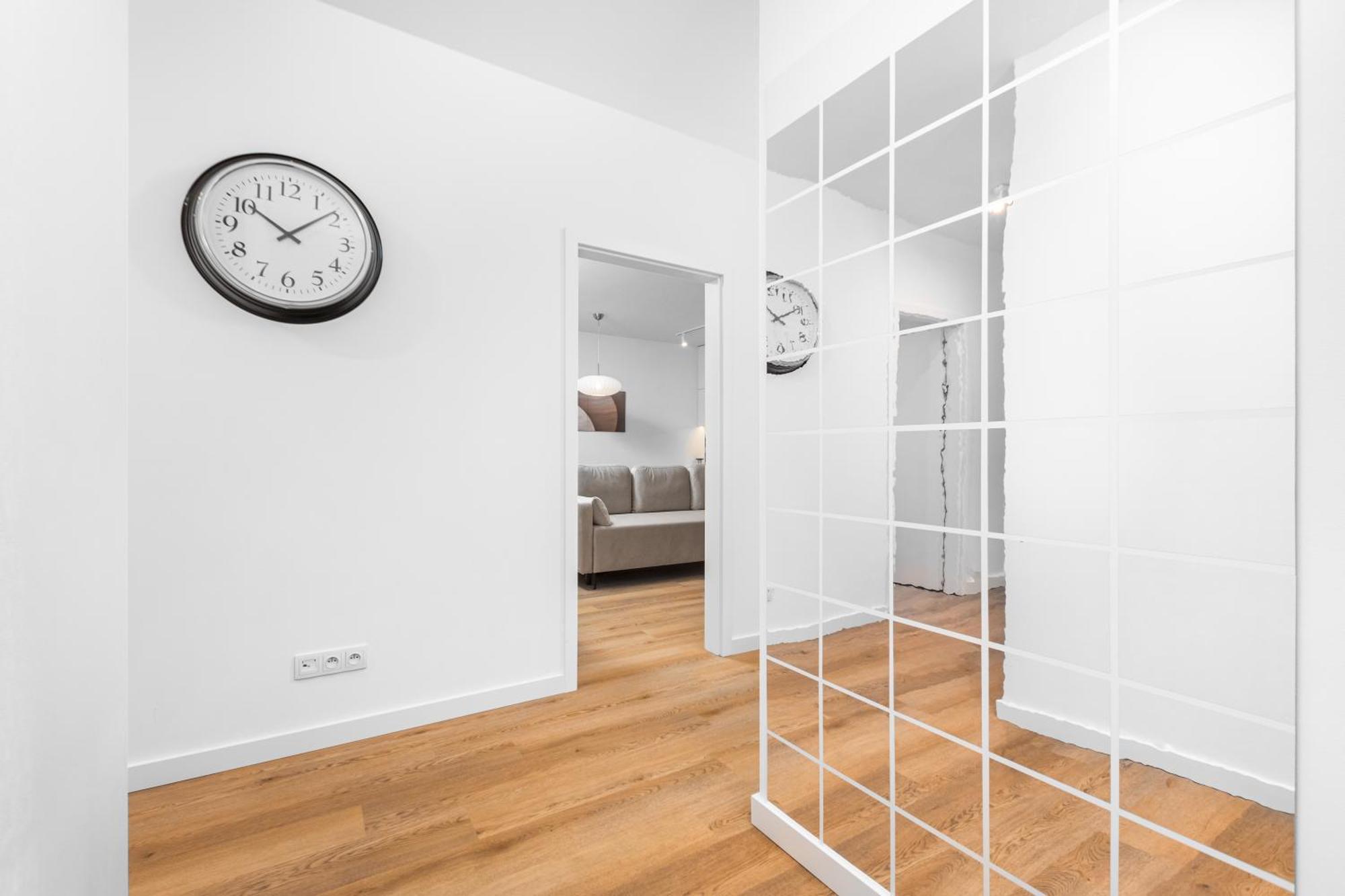 Przy Torach 3 By Homeprime Warsawa Bagian luar foto