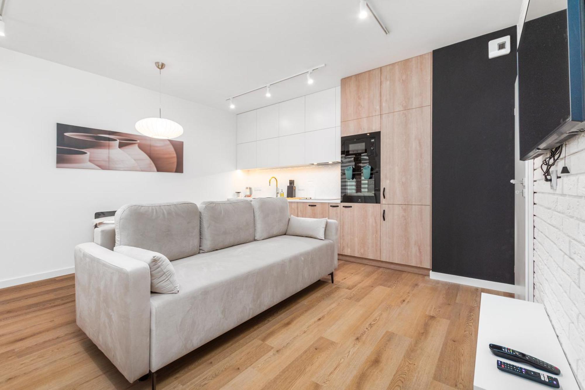 Przy Torach 3 By Homeprime Warsawa Bagian luar foto